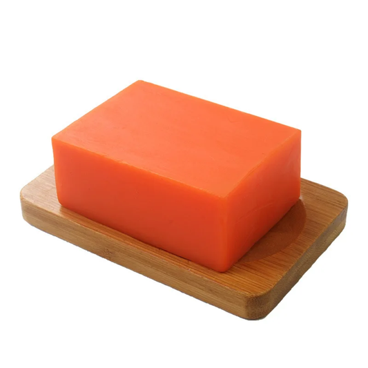SAVON NETTOYANT AU LAIT, CURCUMA ET GINGEMBRE